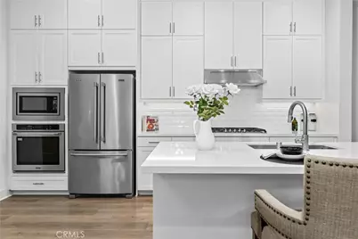 121 Novel, Irvine, CA 92618 - Photo 10