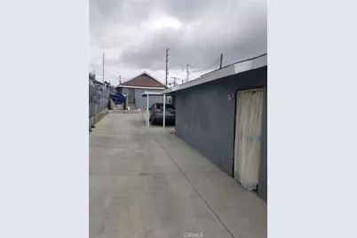 929 N Rowan Avenue, Los Angeles, CA 90063 - Photo 2