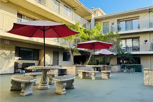 70 N Catalina, Pasadena, CA 91106 - Photo 4