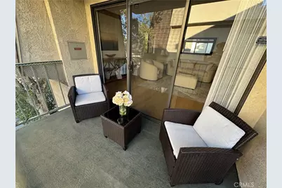 70 N Catalina #304, Pasadena, CA 91106 - Photo 12