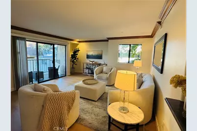 70 N Catalina #304, Pasadena, CA 91106 - Photo 2