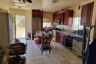 11957 Bartlett, Adelanto, CA 92301 - Photo 6