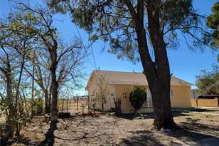 11957 Bartlett, Adelanto, CA 92301 - Photo 2