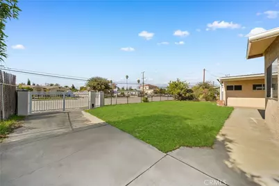 4724 Durfee, El Monte, CA 91732 - Photo 2