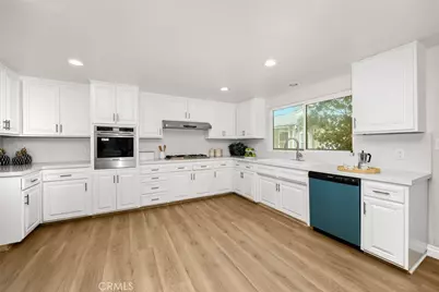 204 N Vega Street, Alhambra, CA 91801 - Photo 14