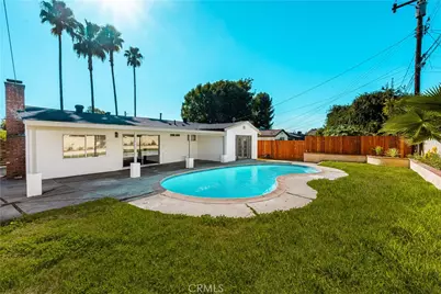 18621 E Petunia Street, Azusa, CA 91702 - Photo 4