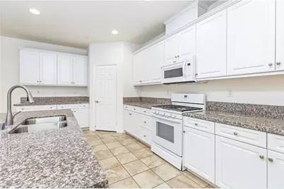 13044 Bramble, Eastvale, CA 92880 - Photo 18