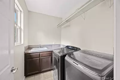 125 E Saint Andrews, Ontario, CA 91761 - Photo 36