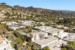 1550 N Laurel Ave, Los Angeles, CA 90046 - Photo 38