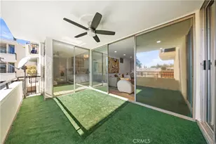 1550 N Laurel Ave, Los Angeles, CA 90046 - Photo 30