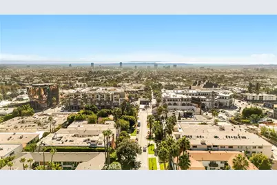 1550 N Laurel Avenue #203, Los Angeles, CA 90046 - Photo 36