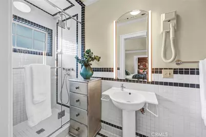 1215 Wentworth, Pasadena, CA 91106 - Photo 32