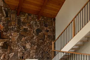 28443 Altamont Ct, Lake Arrowhead, CA 92352 - Photo 4