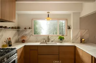 28443 Altamont Ct, Lake Arrowhead, CA 92352 - Photo 10