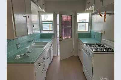 15616 S Manhattan Place, Gardena, CA 90249 - Photo 24