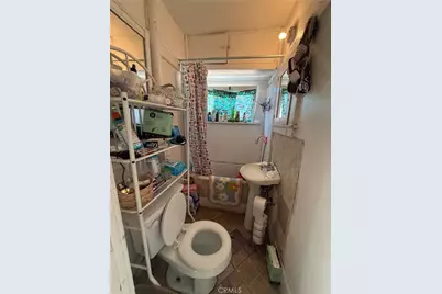 860 W 54th, Los Angeles, CA 90037 - Photo 10