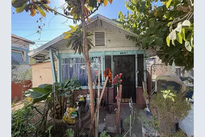 860 W 54th, Los Angeles, CA 90037 - Photo 12