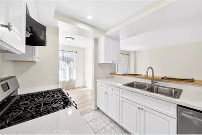 2324 Lillyvale Avenue #143, Los Angeles, CA 90032 - Photo 2