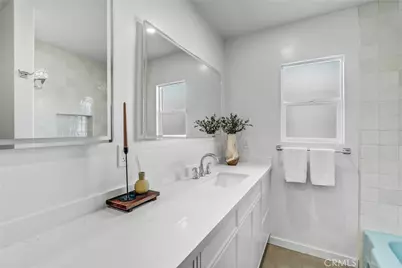 3811 S Norton, Los Angeles, CA 90008 - Photo 10