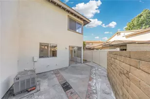 956 Cone Flower Ln, Ontario, CA 91762 - Photo 20