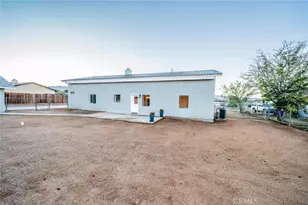 16754 Pauhaska, Apple Valley, CA 92307 - Photo 18