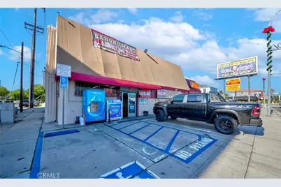5559 Atlantic, Maywood, CA 90270 - Photo 4
