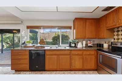 8237 Henshaw Circle, Buena Park, CA 90621 - Photo 8