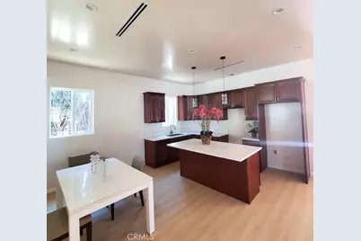 3765 Globe, Los Angeles, CA 90066 - Photo 8