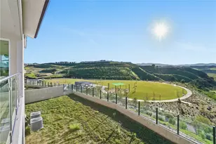 27392 Dialogue Wy, Valencia, CA 91381 - Photo 46