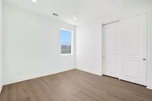 27392 Dialogue Wy, Valencia, CA 91381 - Photo 40