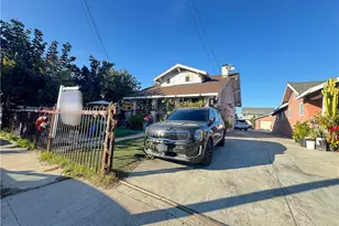 927 W 48th St, Los Angeles, CA 90037 - Photo 6