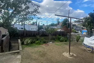 1129 N Alma Ave, Los Angeles, CA 90063 - Photo 22