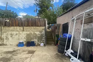 1129 N Alma Ave, Los Angeles, CA 90063 - Photo 32