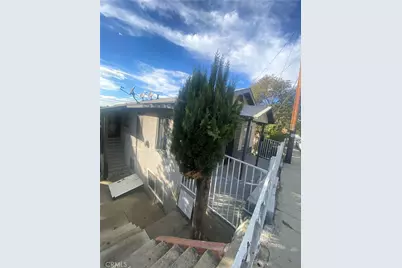 1129 N Alma Avenue, Los Angeles, CA 90063 - Photo 2
