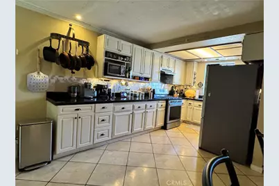 13931 Shadow, Fontana, CA 92337 - Photo 30