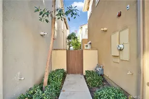 953 N Cornejo, Azusa, CA 91702 - Photo 30