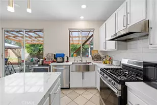 1077 Hibiscus Ct, Pomona, CA 91766 - Photo 12