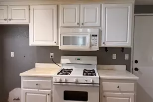 1460 Kendall Dr, San Bernardino, CA 92407 - Photo 4