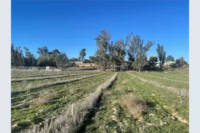 27560 Cornell St, Hemet, CA 92544 - Photo 14