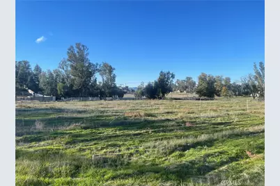 27560 Cornell St, Hemet, CA 92544 - Photo 10