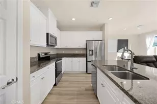 29146 Hondo Ln, Winchester, CA 92596 - Photo 8