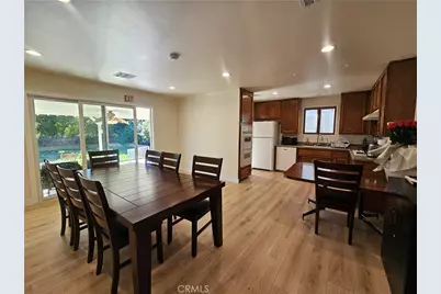 20152 Acre, Winnetka, CA 91306 - Photo 2