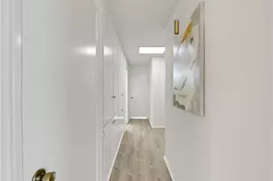 19019 Vickie, Cerritos, CA 90703 - Photo 24