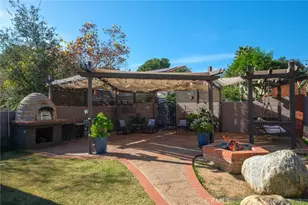 2415 Park Blvd, Upland, CA 91784 - Photo 8