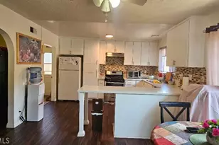 17441 Hiawatha St, Granada Hills, CA 91344 - Photo 2