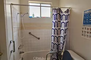 17441 Hiawatha St, Granada Hills, CA 91344 - Photo 6