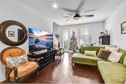 827 E Promenade #E, Azusa, CA 91702 - Photo 6