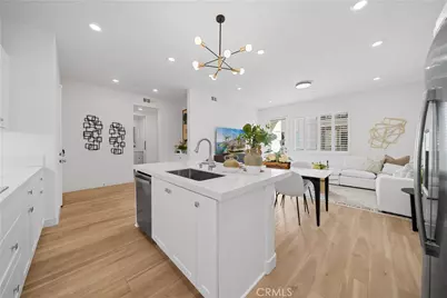 163 Baluster, Irvine, CA 92618 - Photo 4