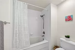 201 E Angeleno Ave, Burbank, CA 91502 - Photo 16