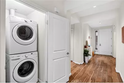 201 E Angeleno Avenue #206, Burbank, CA 91502 - Photo 14